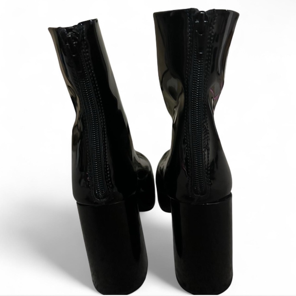 steve madden 9 black patent leather boot heels - Picture 2 of 6